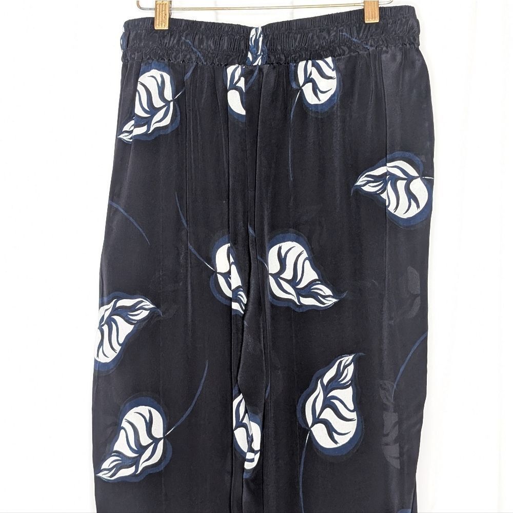 Tucker Julia Pant Begonia Black Ground in Silk Crepe de Chine Luxury - Picture 5 of 7